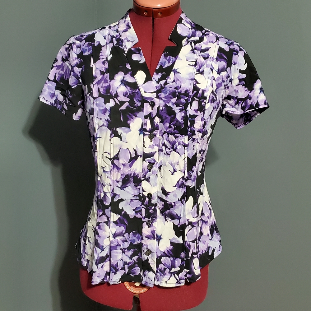 Croft & Barrow Women's Black and Purple Floral Top Short Sleeve Blouse Size PS
